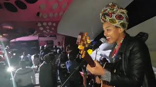 Berita Afrosoul - Sukundixhesha live @ Indibano Preparty, Noupoort opholamedia 20181227