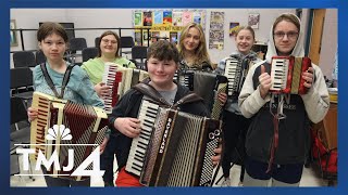 What it sounds like when teenagers play the accordion for the first time