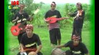 Lagu Sasak Hendry-Saling ejek.mp4