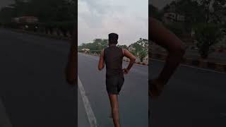 जो बनदा अकेले ही रहा है !#new #viral #video #ytshort #youtubeshorts  #video #like #me