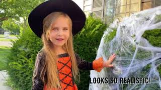 1400 sqft Halloween Spider Webs Decorations with 150 Extra Fake Spiders, Super Stretchy