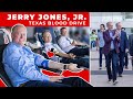 Jerry Jones, Jr. congratulates Chairwoman Zahng Gil-jah and WeLoveU Foundation Volunteers