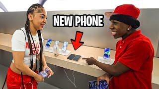 RAKAI BUYS REECE A NEW PHONE!