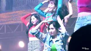 180409 트와이스(TWICE) 미나 WHAT IS LOVE? 직캠