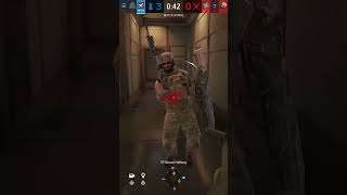 RAINBOW 6 SIEGE 1V4 CLUTCH @ JixNer #Rainbow6Siege #Shorts