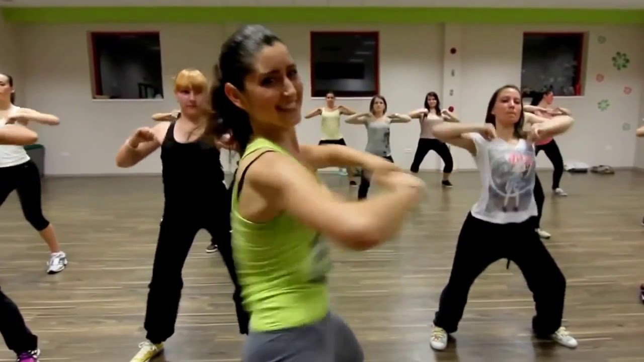 Zumba Dance Workout For Beginners Step By Step With Music Zumba Dance ...