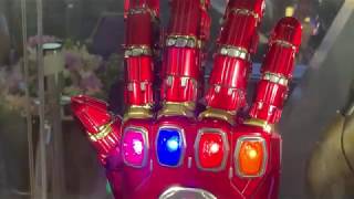 Hot Toys Avengers “End Game” 1:1 Life Size Nano Gauntlet (Iron Man)