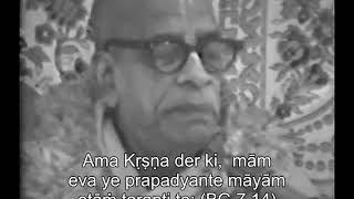 Prabhupada 1000 Maya Tekrardan Sizi Nasıl Ele Geçirecek Diye Sürekli Fırsat, Boşluk Kolluyor