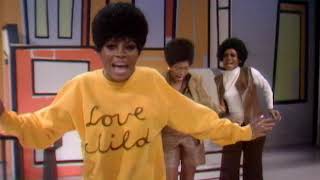 Diana Ross & The Supremes "Love Child" on The Ed Sullivan Show