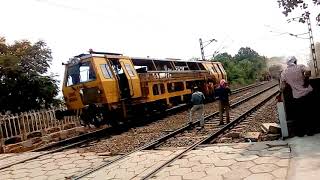 Kuhudi railway Gate