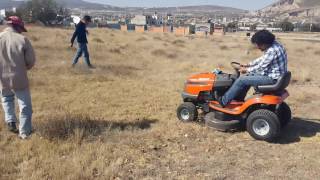 Prueba tractor Husqvarna TS 142 La Salle Pachuca AFOSA PACHUCA