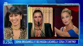 Sonia Bruganelli e Selvaggia Lucarelli: cosa c'è dietro? - La Volta Buona 14/10/2024