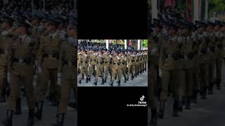 Army එකට ආස කොල්ලෝ කෝ බලමු