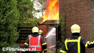 Flitsnieuws.nl - Felle schuurbrand Zuiderstraat in Heerenveen