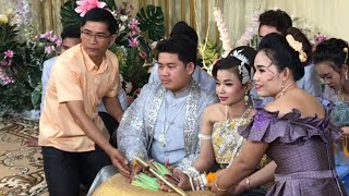 Money flows into the hands | ពីធីចងដៃ | khmer wedding traditional ceremony PART - 2