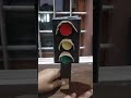 Making a paper traffic light