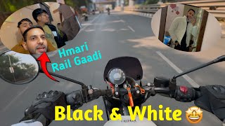 Aaj we are Black & White 😍 || Rail Gaadi hmari😛|| South Delhi📍|| Hunter 350 || Rishu ||