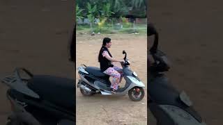 Scooty driving Malayalam | First Day on 8 learning #scootydriving #driving #drivingtips #ladydrive