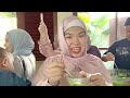 ISTRI JEPANG AKHIRNYA LEBARAN DI INDONESIA - makan opor ayam ketupat makanan indonesia enak semua
