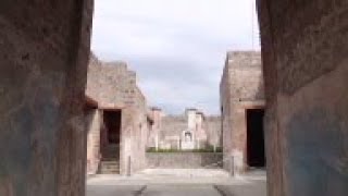 Restored ancient houses opened to public in Pompeii