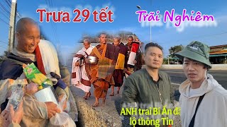 11h trưa : Chú phật tử Nhật Bản \