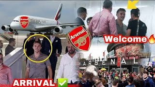 VIKTOR GYÖKERES TOUCHES DOWN IN LONDON AS ARSENAL SEAL £100M TRANSFER!