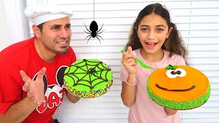 Heidi and Dad Make Halloween Cookies! Challenge for kids!