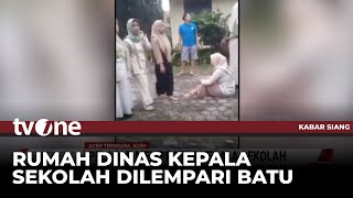 Pelajar Protes Hingga Lempar Batu ke Rumah Dinas Kepala SMKPP Kutacane | Kabar Siang tvOne