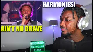 SINGER REACTS FIRS TIME  To David Phelps - Ain't No Grave (Live)