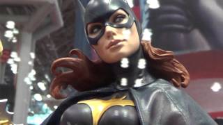 Batgirl Premium Format Statue at Sideshow's Booth