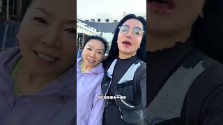 【#江映蓉】阿布扎比旅行碎片,喜欢和妈妈看一样的风景,吃同样的美食,希望有生之年我们能一起游遍全世界#在阿布扎比 #阿布扎比101旅行清单 #旅行vlog