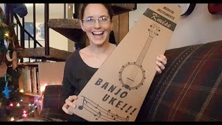 Unboxing A Kmise Banjolele from Amazon