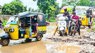 Skiddy Mud Road : Passenger Autos Are Moving On Mud Road | Share Auto | Auto Videos