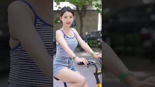 漂亮女孩，騎單車都這麼好看 -#可愛女生 #性感美女 #氣質女孩