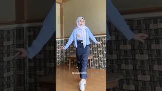 Trend anak SMP#pesona anak SMP #kebaya abu abu#trandingshort