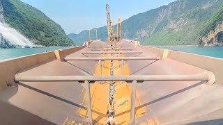 Barge loading process after unloading all cargo - Vlog about work on barges