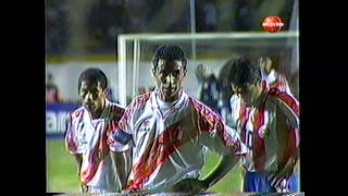 Perú: 2 - Paraguay: 0. Eliminatorias Año 2000