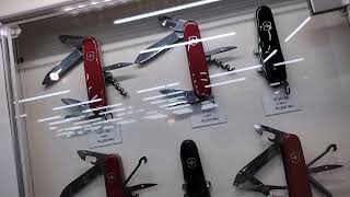 VICTORINOX(ビクトリノックス)  スイス・アーミーナイフ、シールWILD1で見物アウトドアキャンプ20241101