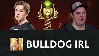 Battle Cup With Zai And Friends