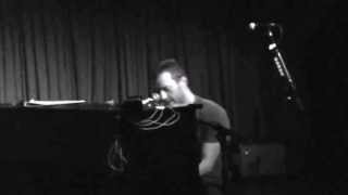 Yellow - Coldplay (Chris Martin on piano) acoustic live HD