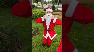 LNS - Ông Già Noel bên trái và bên phải || Santa Left vs right #shorts