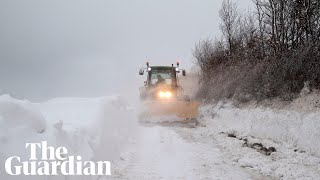 UK 'snowmageddon' causes traffic chaos ... but it's no polar vortex