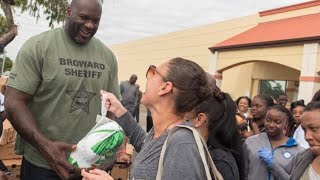 Shaq Helps People Even When No Ones Watching