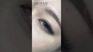 Get a super fast lash set with 4D w shape lashes - Abonnie lashes