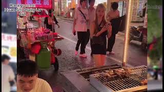 The Huan Shi Dong Lu Food Street Market district in Guangzhou / Life in china 174 /