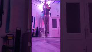 Free Pole fitness  Pull Up Challenge