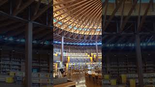 Akita International University's Nakajima Library.  国際教養大学中嶋記念図書館