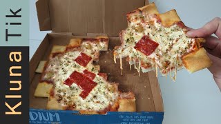 Minecraft Pizza at Domino's!! (seret menu) Is it Worth It 🍕🤔