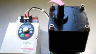 TOSHIBA VF-S11 INVERTER - YouTube.flv