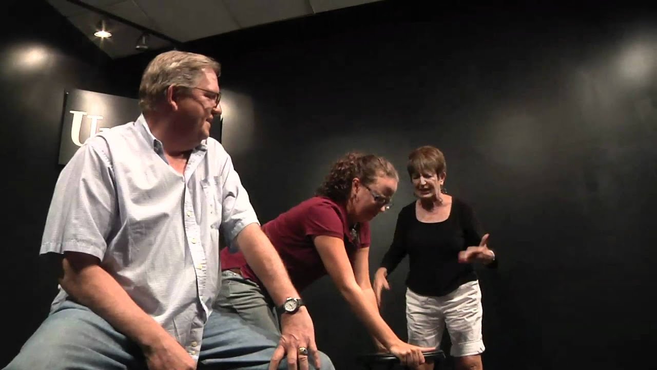 Aha Moment Tour: In The Moment With Gina And Carolina Improv - YouTube